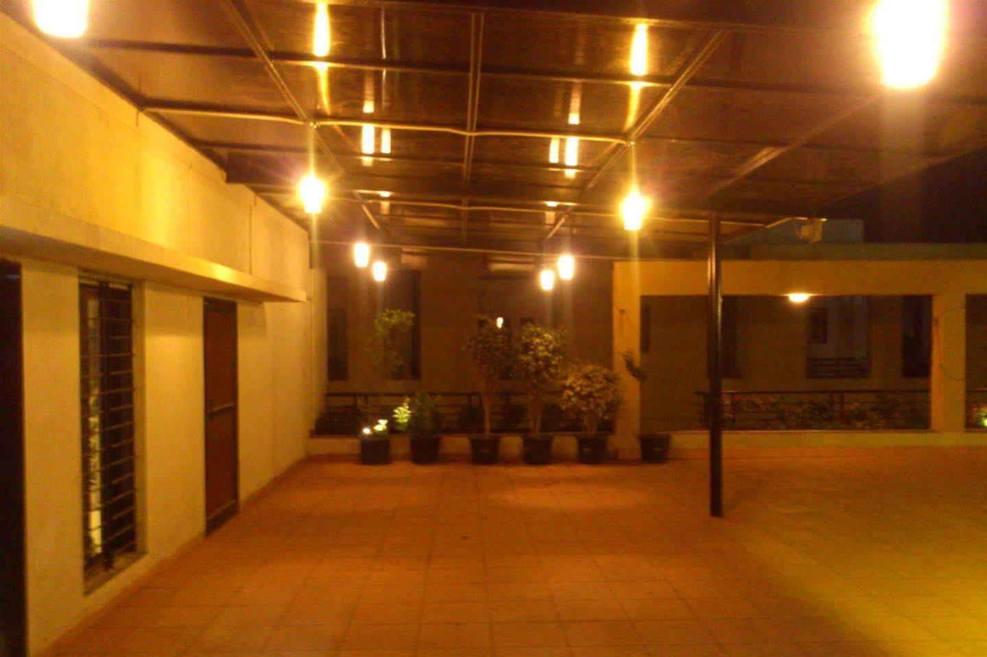 Hotel Darshan Executive Aurangabad  Exterior foto